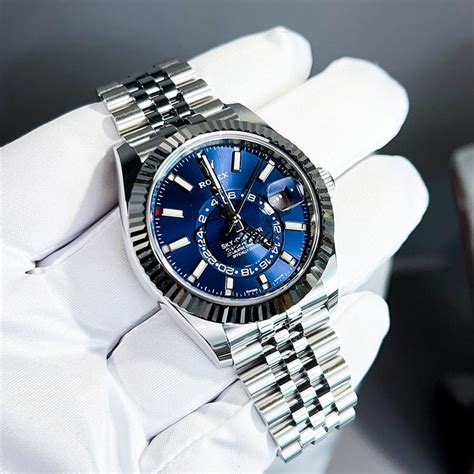 skydweller oystersteel and white gold blue face rolex model number|rolex sky dweller models.